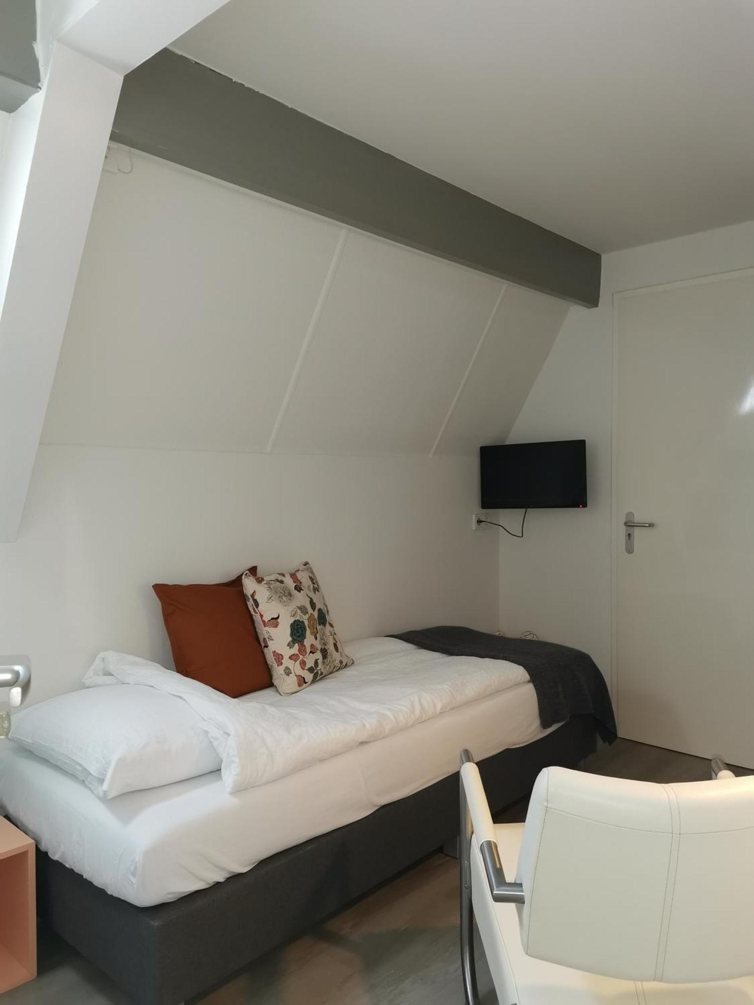 B&B Bovenweg Rhenen Δωμάτιο φωτογραφία